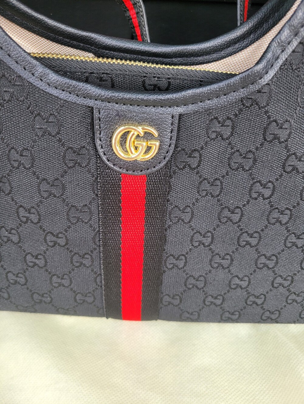 GG Bag - Picture 3 of 4